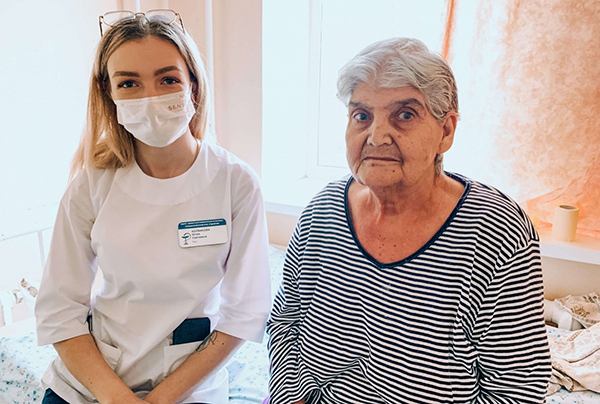 В рязанской ОКБ вылечили 78-летнюю женщину с 95-процентным поражением легких В рязанской ОКБ вылечили 78-летнюю женщину с 95-процентным поражением легких